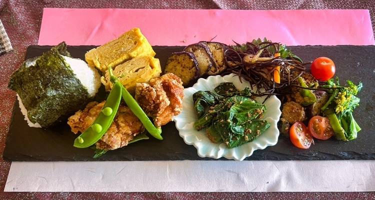 Culinary Internship Program + Cooking & Japanese lessons in Japan - World Unite Japan KK 3
