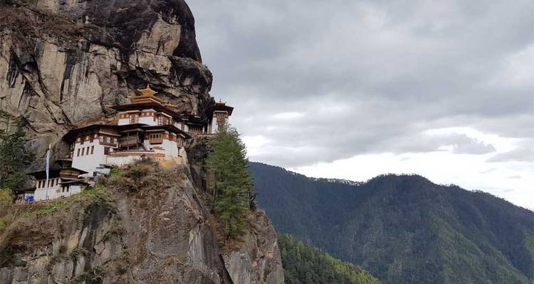 Explorez les villages isolés du Bhoutan - Bhutan Best Inbound Tour 1