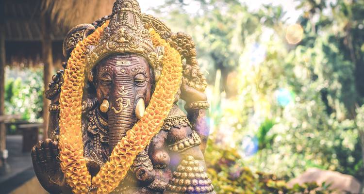Circuit unique dans l'Himalaya avec visites, Trekking et hébergement dans une famille indienne - Payless tours india 4