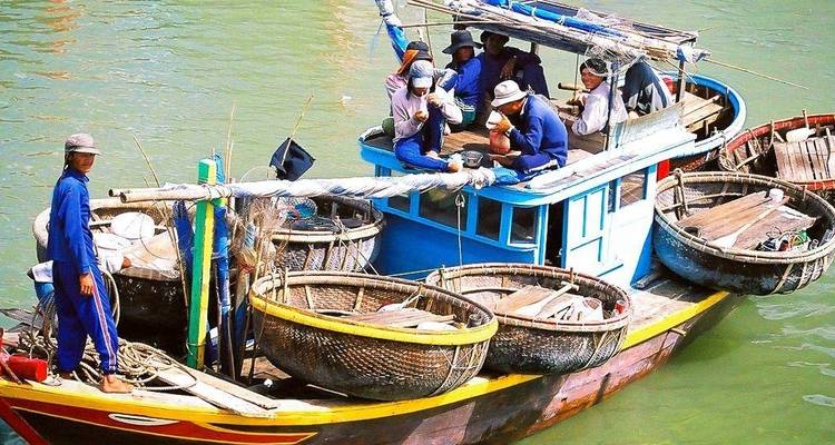 Halong - 15 días de aventura - Chamaeleon 1