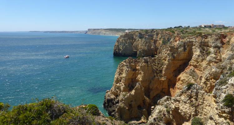 Falaises époustouflantes avec vue sur l'océan.