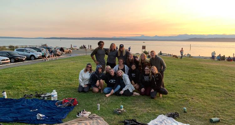 Pacifique Nord- Ouest : Observation des baleines, restauration écologique et Trek dans les Cascade Mountains de Washington - GIVE Volunteers 4