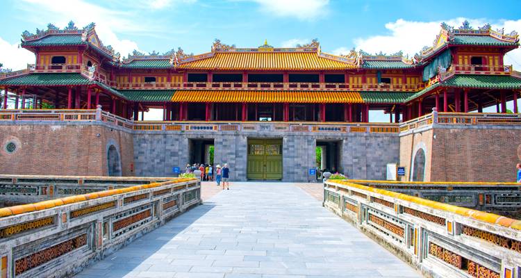 Small group tour & bathing - Vietnam (incl. flight) - Bavaria Fernreisen 6