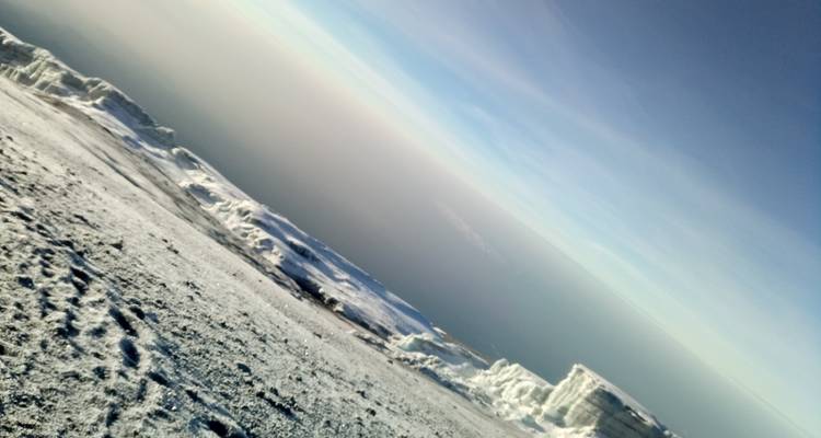 Excursionismo al monte Kilimanjaro Marangu. - RajaTours Tanzania 6