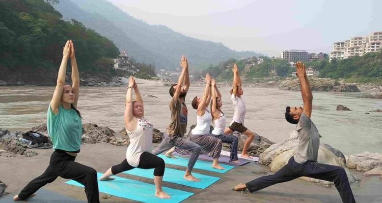 Circuito de meditación y yoga con Taj Mahal - Trek India tours  2