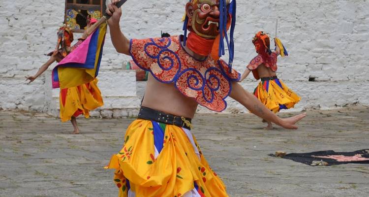 Viajes a la felicidad Nacional Bruta de Bután - World Tour Plan 2