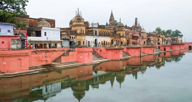 Ayodhya, Varanasi & the Enchanting Golden Triangle - Agora Voyages OPC Pvt Ltd 8