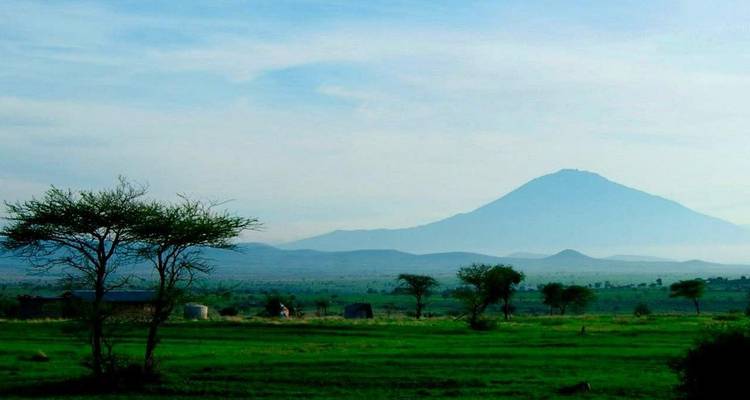 Monte Meru 4 días de excursión - Serengeti African Tours 1