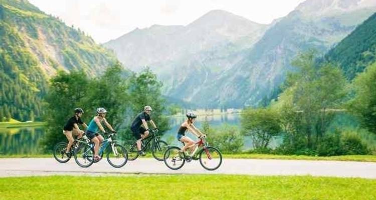 Excursión a los Lagos de Múnich - La magia de los lagos en el extremo oriental de los Alpes con traslado de equipaje - Feuer und Eis Touristik 3