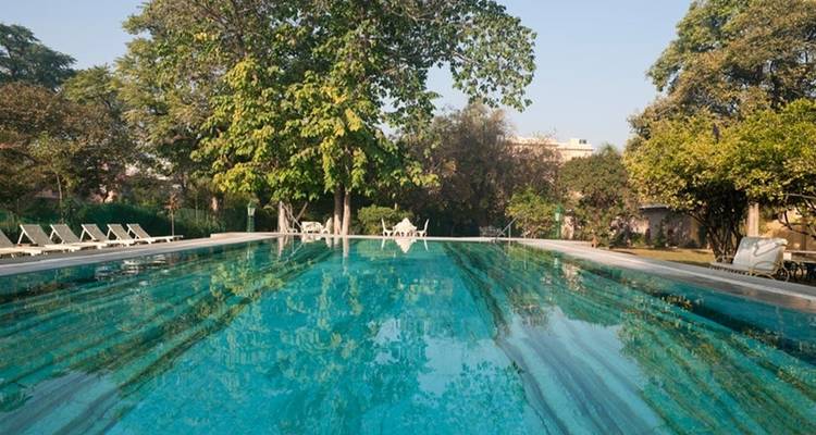Premium India in Depth - Intrepid Premium 7