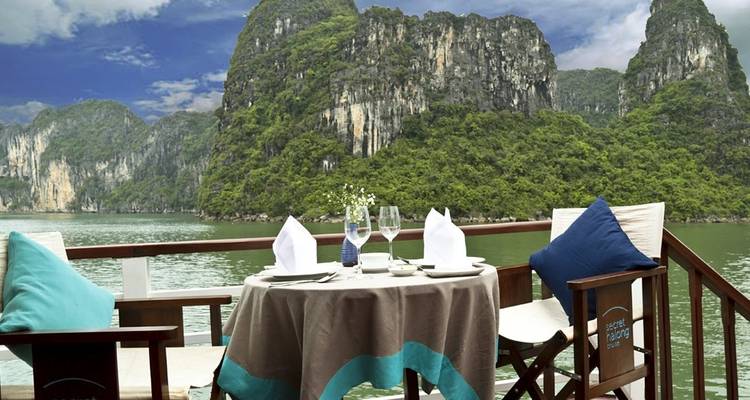 Premium Vietnam (5 destinations) - Intrepid Premium 7