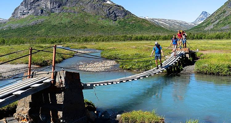 Jotunheimen's Peaks & Lakes (Self-guided Walking Tour) - Traventuria 2