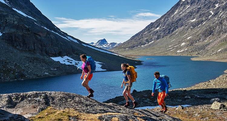 Jotunheimen's Peaks & Lakes (Self-guided Walking Tour) - Traventuria 3