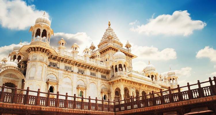 14 Day Rajasthan Desert Tour - From Taj Mahal to Thar Desert - Joyful Holidays 10
