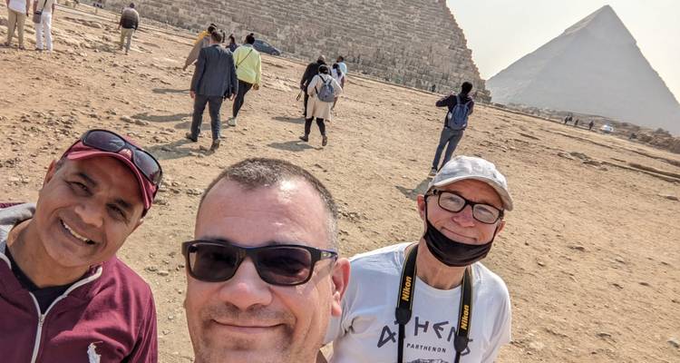 Le Caire : Pyramide de Gizeh, Sakkara et Memphis, visite guidée d'une journée avec déjeuner - Egypt Best Holidays  10