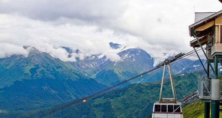 Hiking in Denali National Park - Intrepid Travel 3