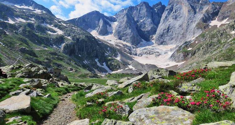 Pyrenees National Park (CAUTERETS) - Self-guided hiking tour - Traventuria 1