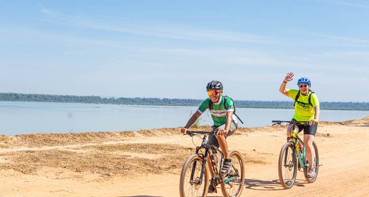 Cycle Cambodia: Angkor to the Beaches - Siem Reaper Travel 2
