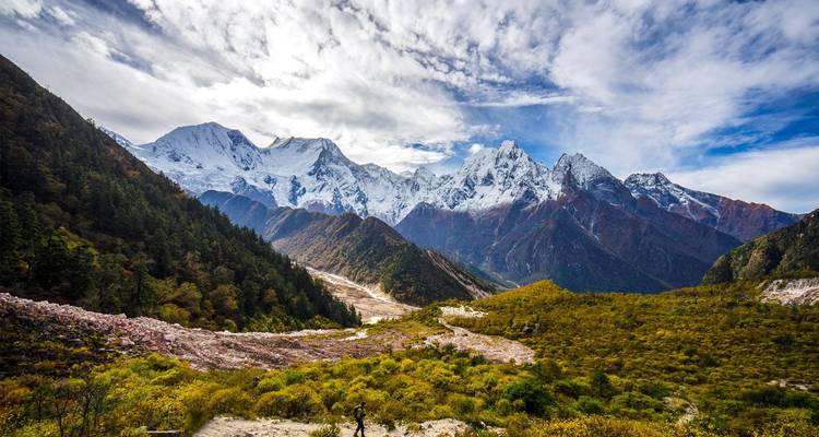 Stunning mountain landscape with valley view.