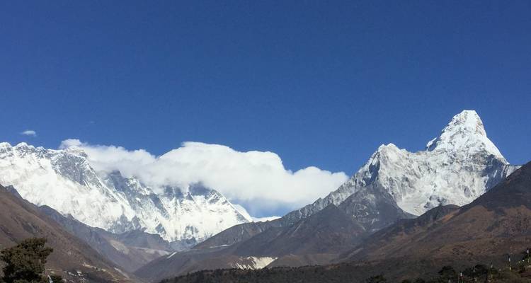 Escalada al pico de la isla con los lagos de Gokyo y excursionismo en campamento base del Everest - Accessible Adventure Pvt. Ltd 8