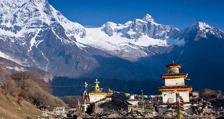 Trek en hélicoptère au camp de base de l'Everest - Accessible Adventure Pvt. Ltd 7