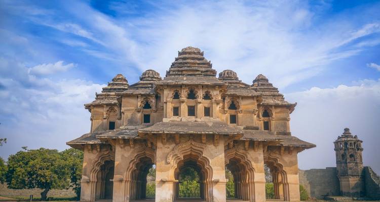 Imperial Heritage & Seaside Escape Expedition - Agora Voyages OPC Pvt Ltd 3