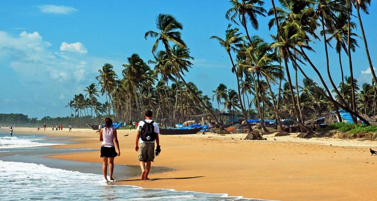 Grand Imperial Monuments & Backwater of Kerala Tour From Mumbai - Agora Voyages OPC Pvt Ltd 9