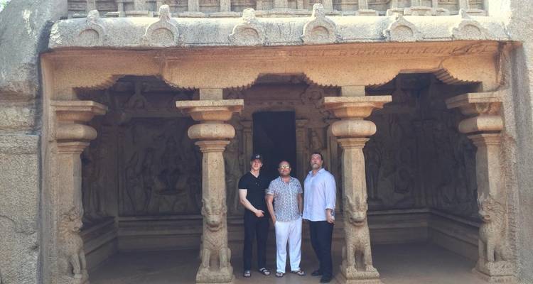 Temples charmants et sentiers du thé : Une odyssée culturelle de l'Inde du Sud - Agora Voyages OPC Pvt Ltd 1