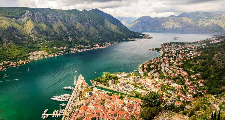 Micro excursión de 3 días a Montenegro y Bosnia desde Dubrovnik. Visita ciudades venecianas, monasterios, prueba vinos de Herzegovina. ¡Magníficos paisajes! - Monterrasol Travel 6