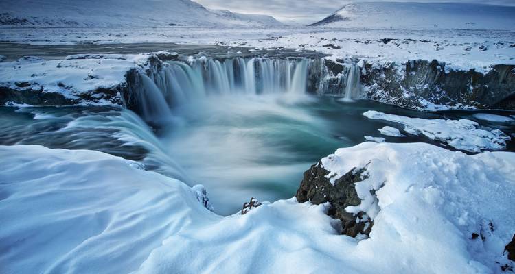 8 Days Private Tour Around Iceland | Ring Road (Winter) - Marina Travel 4