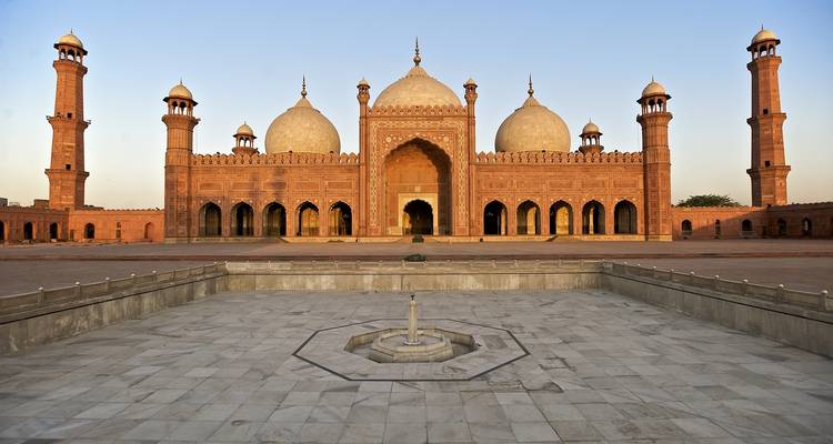 Tailor-Made 10 Days Pakistan Vacation, Daily Departure & Private Guide - Agate Travel 8
