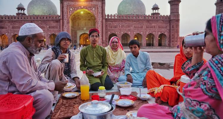 Tailor-Made 10 Days Pakistan Vacation, Daily Departure & Private Guide - Agate Travel 3