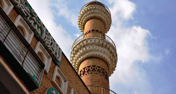 Budget Xinjiang Tour: Kashgar, Turpan, Urumqi and Tianchi 7 Days - Silk Road Trips 6