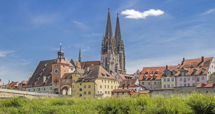 Delightful Danube & Prague (2025) (Prague to Budapest, 2025) - Uniworld Boutique River Cruise Collection 2