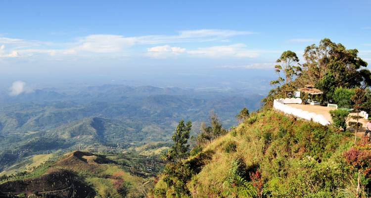 Hiking and Waterfall discovery in Sri Lanka - Koon Holidays (Pvt) Ltd 6