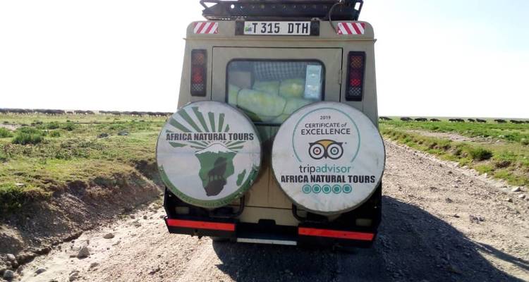 Best 1-day Tanzania safari to Arusha National Park from Moshi - Africa Natural Tours 8