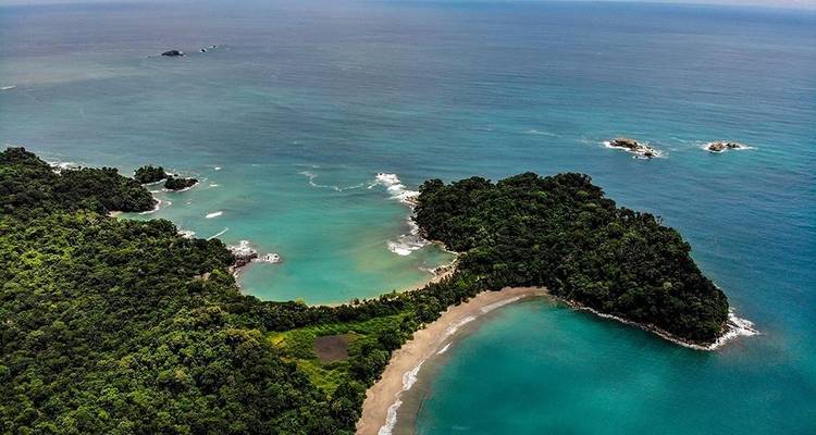 Passeport de voyage d'Antigua à Panama City - Bamba Travel 10