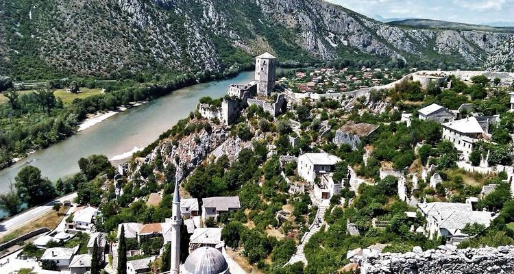 Discover Bosnia! All seasons 3 days micro tour from Split. Visit Mostar, Blagaj, Pocitelj, Kravica, Medjugorje, Scit, Mogorjelo, Omis. UNESCO sites. Nature. Architecture. Culture. Wine. Cuisine. Scenic roads, old towns and monasteries. - Monterrasol Travel 10