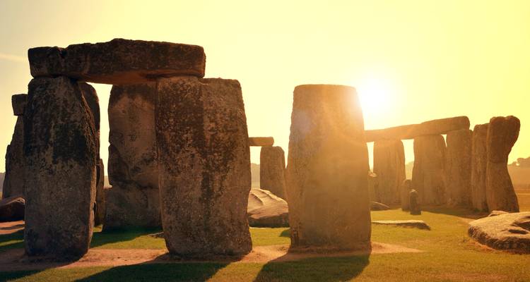 2-Day Windsor, Stonehenge, Bath & Oxford Small-Group Tour from London - Rabbie's Tours 3