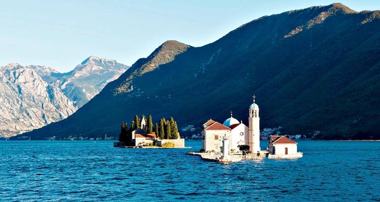 All seasons Bosnia+Montenegro 3 days mini discovery tour from Tivat. Kotor, Budva, Perast, Trebinje, Tvrdos, Vjetrenica Cave. UNESCO sites. Nature. Architecture. Culture. Wine. Cuisine. History. Old towns. Ancient monasteries. - Monterrasol Travel 7