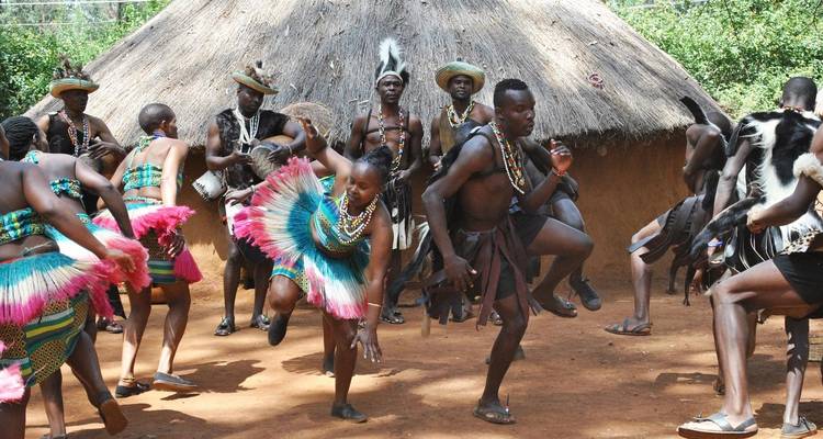 Nairobi Highlight:  Giraffe Centre, Elephant Orphanage, Kazuri Beads Factory and Bomas of Kenya Day Tour from Nairobi - Gracepatt Ecotours Kenya 8