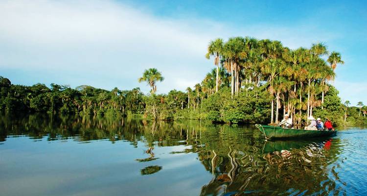 Selva Peruana de Tambopata Premium 3 días 2 noches - PVTravels 2
