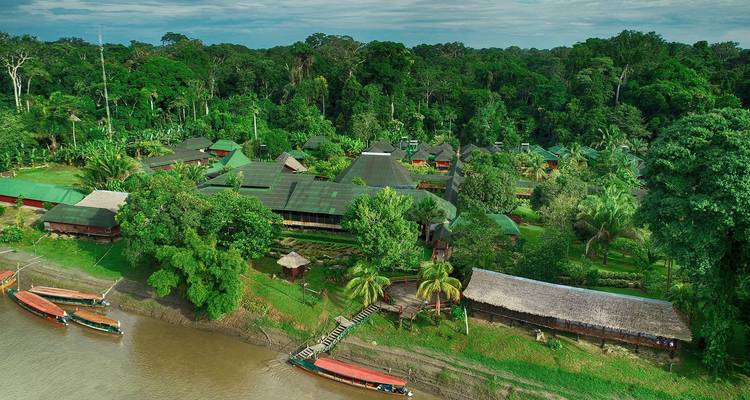 Selva Peruana de Tambopata Premium 3 días 2 noches - PVTravels 1