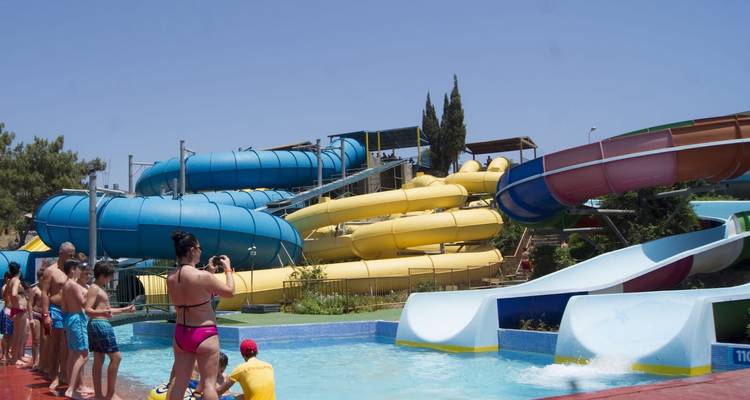 Daily Bodrum Aqua Park Tour - TravelShop Turkey 8