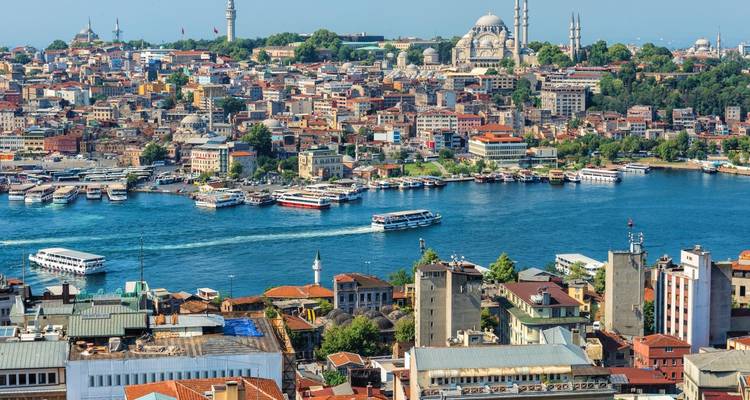 Daily Bosphorus Cruise Istanbul - TravelShop Turkey 6