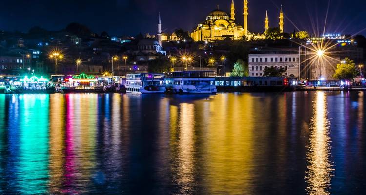 Crucero diario con cena por el Bósforo Estambul - TravelShop Turkey 7