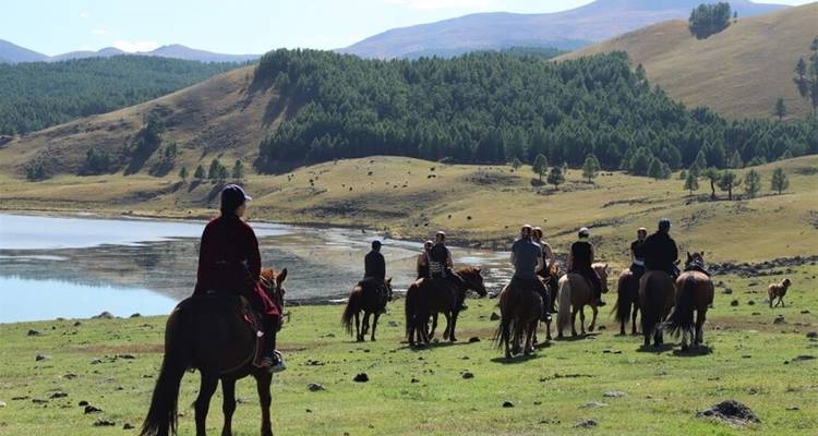 Trek à cheval avec les nomades mongols - Yellowwood Adventures Ltd 1