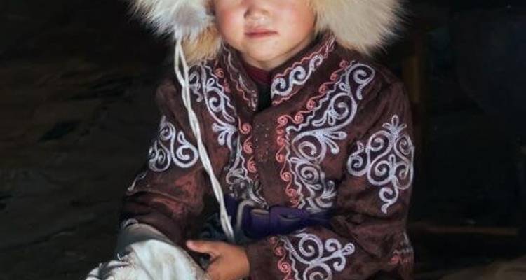 Festival de l'aigle de Sagsai en Mongolie - Yellowwood Adventures Ltd 7