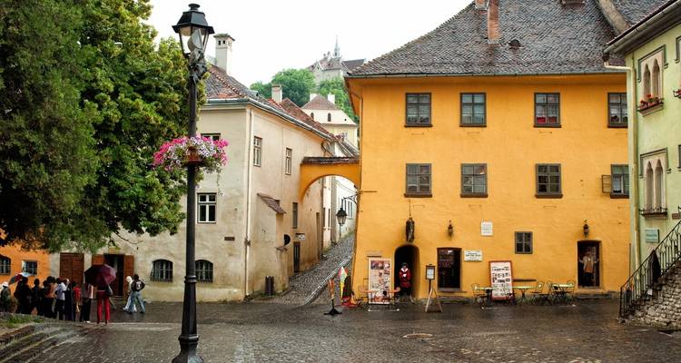 Delicias de Europa Oriental: Encantadores Balcanes y Transilvania - Salidas Garantizadas - World Synergy Travel 6