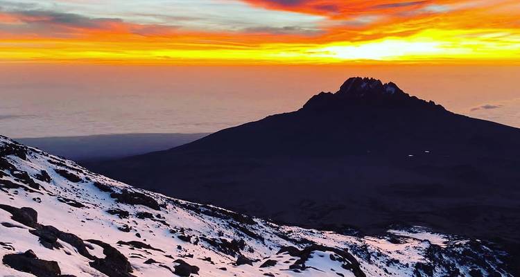 8 días de escalada al Kilimanjaro por la ruta Machame más 2 días de safari y visita a un pueblo - Almighty Kilimanjaro 4